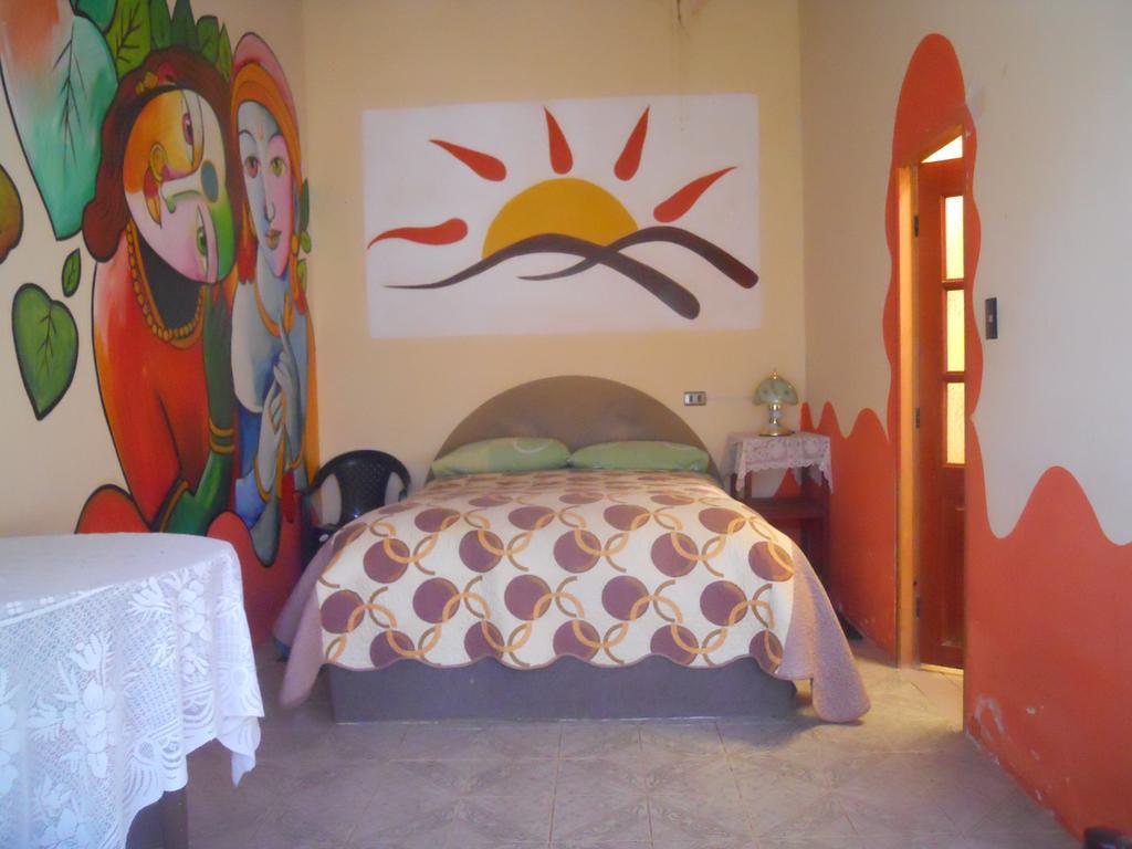 Hostal La Casa Del Sol Copacabana  Exterior photo